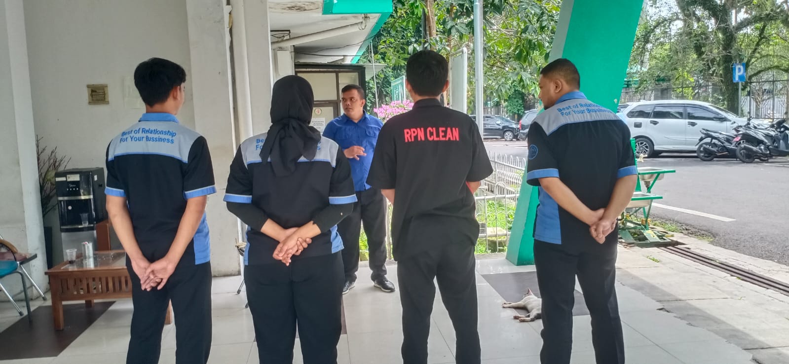 Layanan Cleaning Service Profesional #14